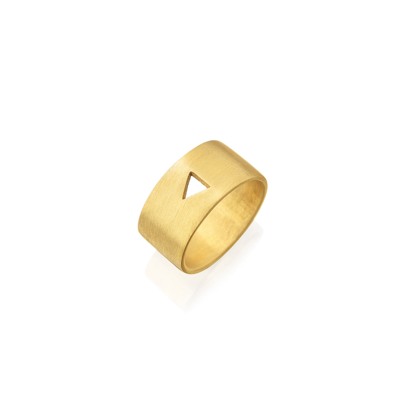טבעת עם חיתוך משולש בצבע זהב